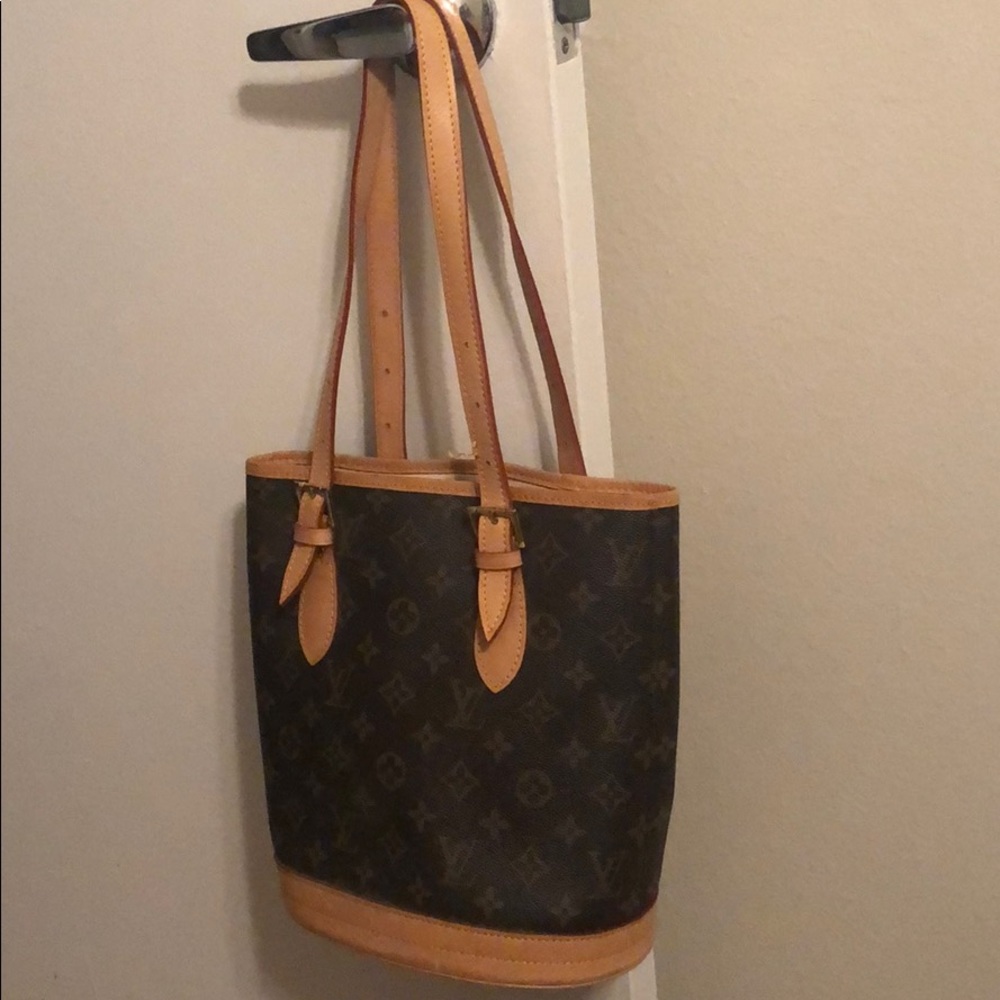 Louis Vuitton Monogram Sm Bucket M42238